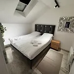 Elfie * Sarajevo