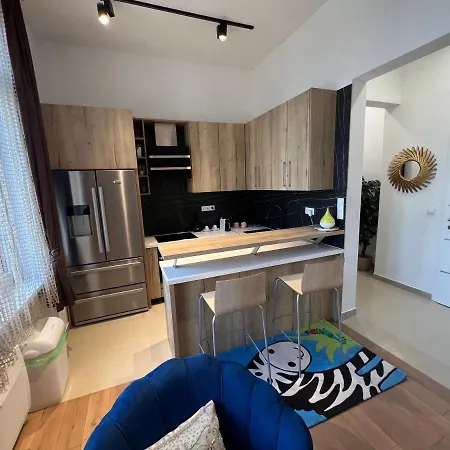 Elfie Apartment *